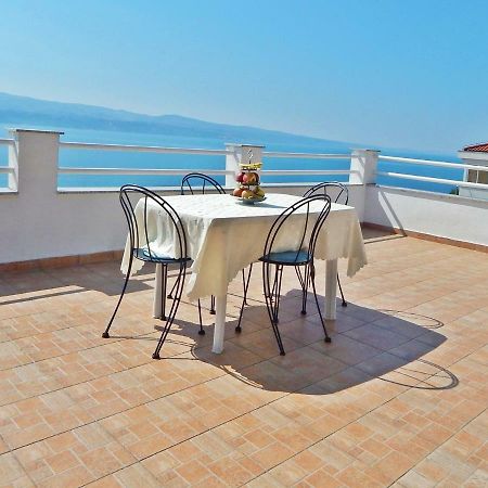 Apartment Kovacic Omiš Dış mekan fotoğraf
