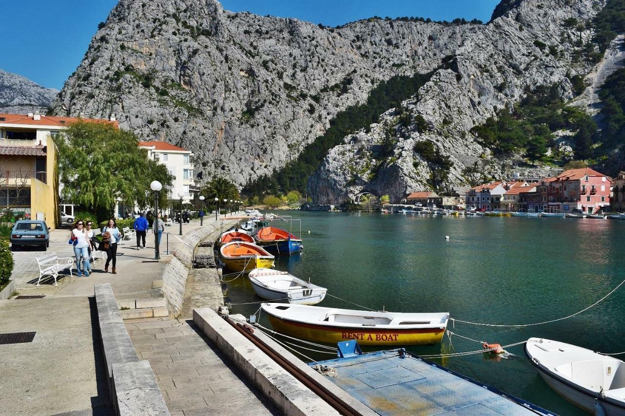 Apartment Kovacic Omiš Dış mekan fotoğraf