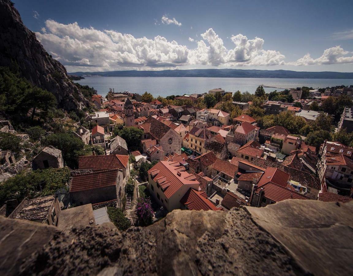 Apartment Kovacic Omiš Dış mekan fotoğraf